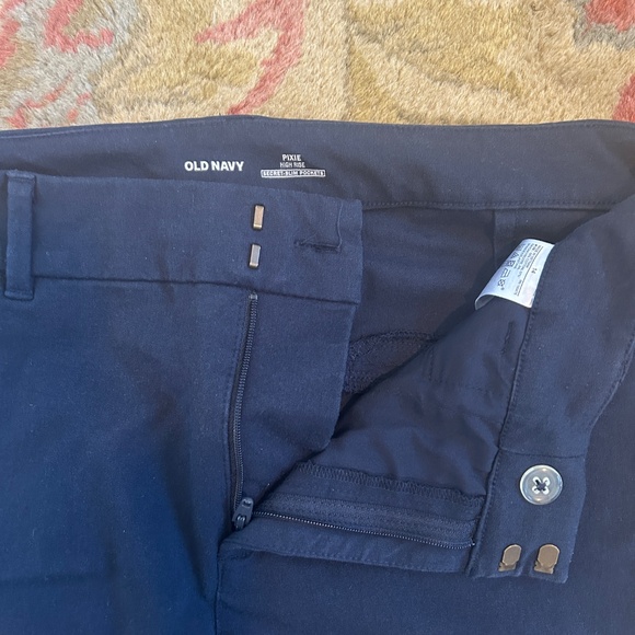 Old Navy High-Waisted Pixie Straight Pants – Size 14 – In the Navy – EUC - Picture 5 of 10